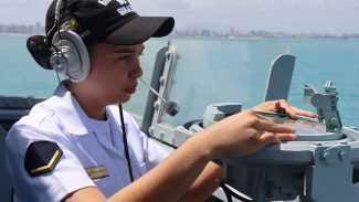 Voluntárias ingressam no serviço militar inicial feminino