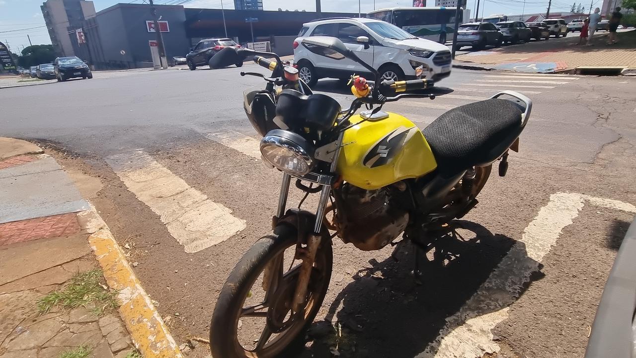 Motociclista envolvida em acidente com EcoSport não tinha CNH, diz PM Motociclista envolvida em acidente com EcoSport não tinha CNH, diz PM