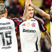 Flamengo atropela Madureira e disputa final do Carioca com Fluminense Imagem referente a Flamengo atropela Madureira e disputa final do Carioca com Fluminense