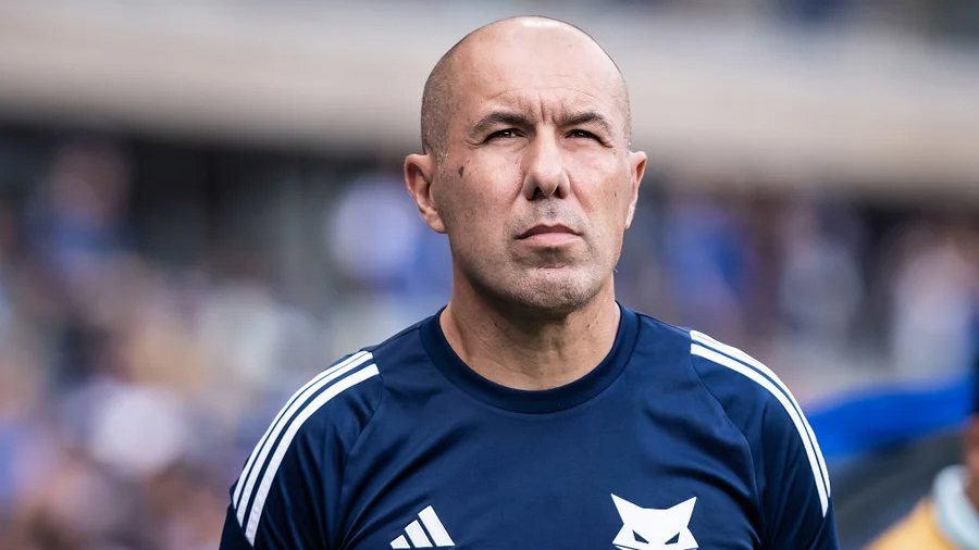 Leonardo Jardim é o novo técnico do Flamengo após saída de Filipe Luís Leonardo Jardim é o novo técnico do Flamengo após saída de Filipe Luís