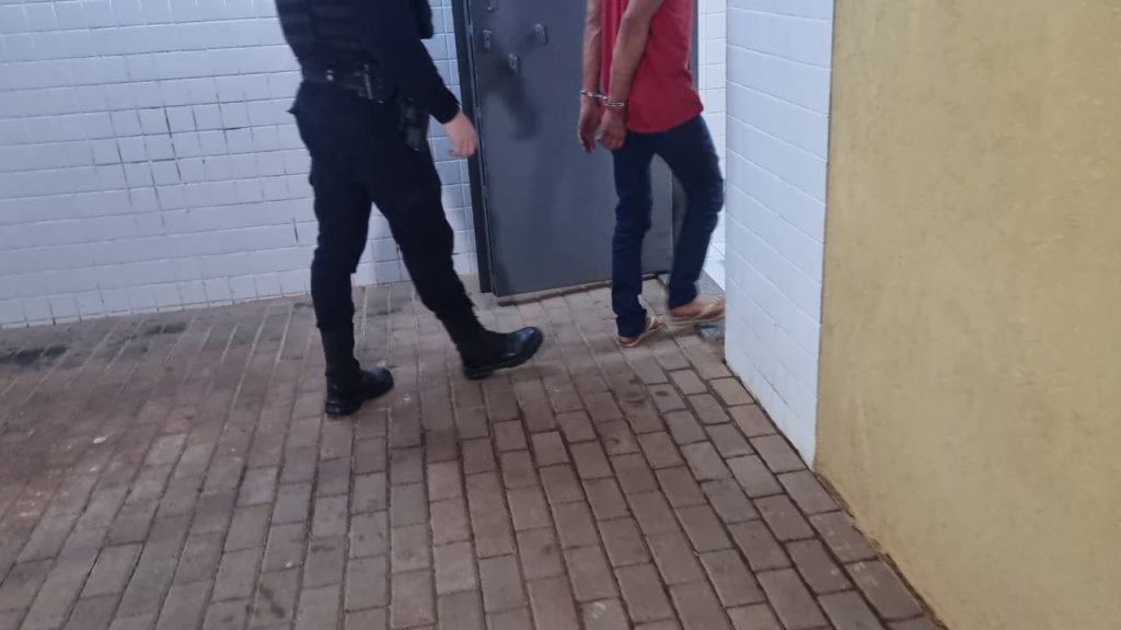 GM recupera Prisma furtado e prende suspeito antes do registro do boletim de ocorrência em Cascavel