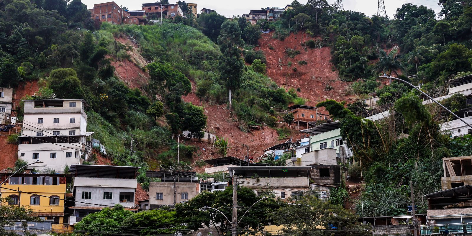 Minas Gerais tem maior área urbana em encostas íngremes no país Minas Gerais tem maior área urbana em encostas íngremes no país