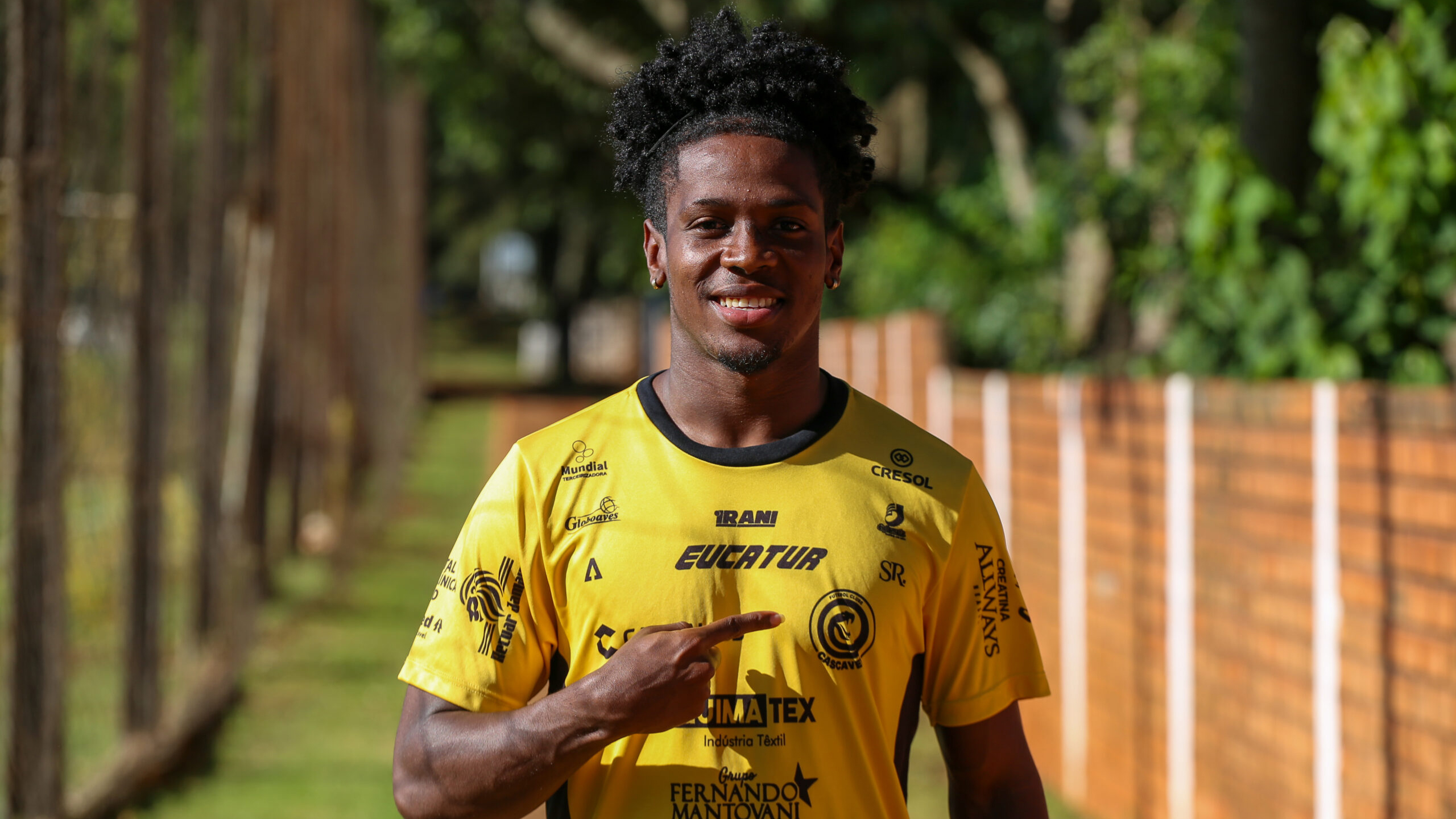 Colombiano Jonathan Palacios é o novo atacante do Cascavel Colombiano Jonathan Palacios é o novo atacante do Cascavel