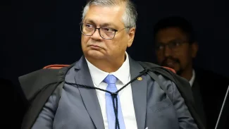 Dino afasta prefeito e vice de Macapá por suspeita de desvio de verba