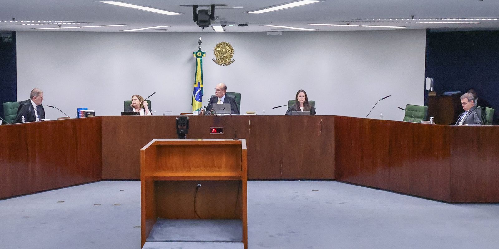 Turma de Toffoli no STF vai decidir se referenda prisão de Vorcaro Turma de Toffoli no STF vai decidir se referenda prisão de Vorcaro