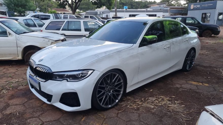 “Estava escondida atrás de jet ski”, diz tenente sobre BMW usada em duplo homicídio em Cascavel