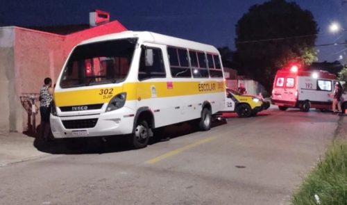 Adolescente de 13 anos morre atropelada por ônibus escolar em São José dos Pinhais