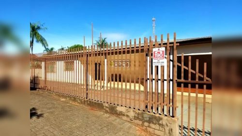 Animal ferido e sem conseguir se levantar é resgatado após denúncia em Iguatu; Duas mulheres são presas por maus-tratos