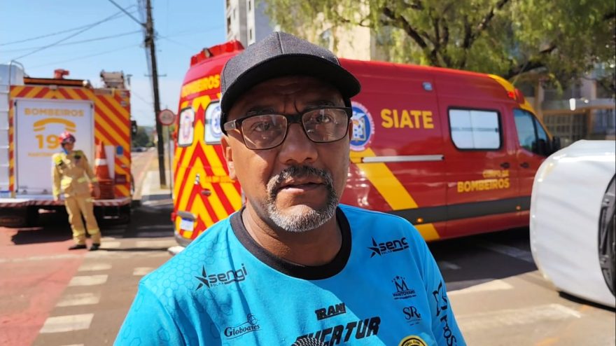 “Me deparei com esse senhor invadindo a preferencial”, relata motorista de caminhão envolvido em acidente