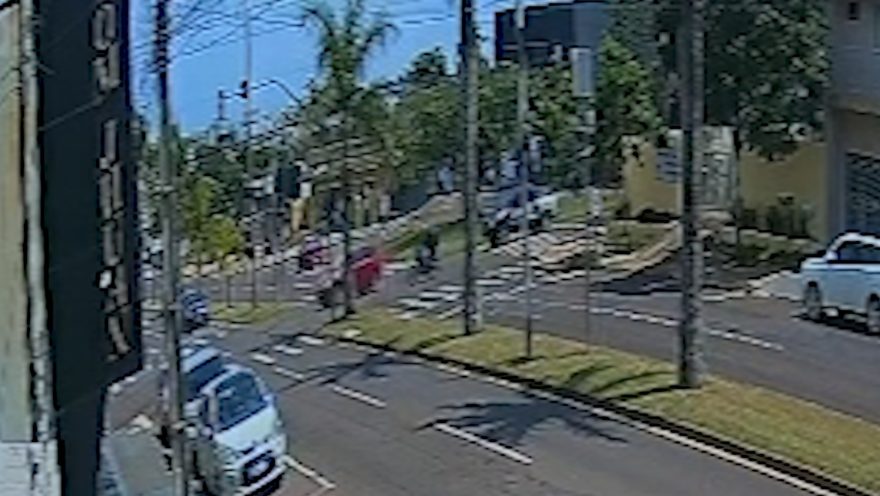 Vídeo mostra conversão à esquerda que provocou acidente no Coqueiral