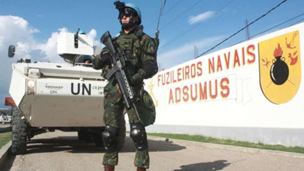 Tropas anfíbias da Marinha são lembradas no Dia do Fuzileiro Naval