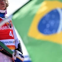 Imagem referente a Após o ouro olímpico, Lucas Pinheiro volta a ser campeão na Eslovênia