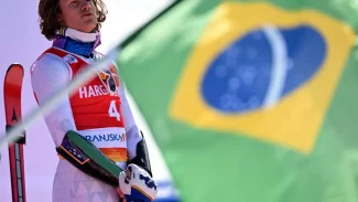 Após o ouro olímpico, Lucas Pinheiro volta a ser campeão na Eslovênia Após o ouro olímpico, Lucas Pinheiro volta a ser campeão na Eslovênia