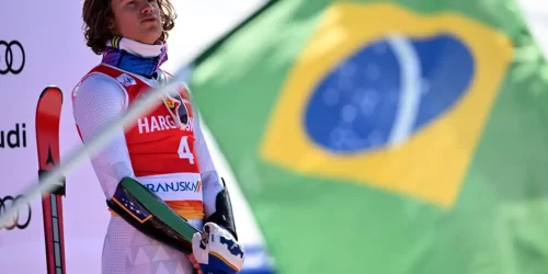 Após o ouro olímpico, Lucas Pinheiro volta a ser campeão na Eslovênia Após o ouro olímpico, Lucas Pinheiro volta a ser campeão na Eslovênia