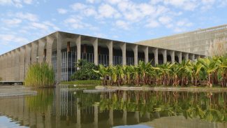 Psicóloga brasileira some na Inglaterra; Itamaraty acompanha o caso