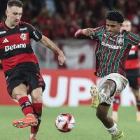 Imagem referente a Fluminense e Flamengo jogam por título do Campeonato Brasileiro