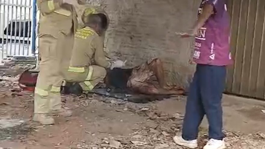 Homem é esfaqueado e mulher é detida pela Polícia Militar