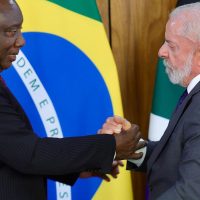 Imagem referente a Lula: Brasil e África do Sul devem focar em autonomia para autodefesa