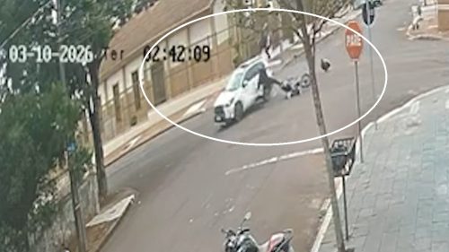 Novas imagens mostram com detalhes o violento acidente que matou Simone Calai Novas imagens mostram com detalhes o violento acidente que matou Simone Calai
