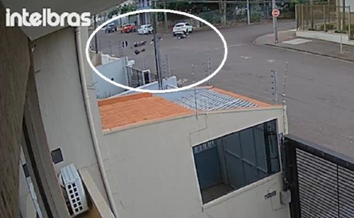 Nova câmera revela instante da tragédia que resultou na morte de Simone Calai; Assista Nova câmera revela instante da tragédia que resultou na morte de Simone Calai; Assista