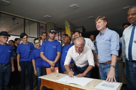 Cascavel recebe R$ 20,5 milhões para construção de ginásio no Tarumã e quadra no Julieta Bueno Cascavel recebe R$ 20,5 milhões para construção de ginásio no Tarumã e quadra no Julieta Bueno