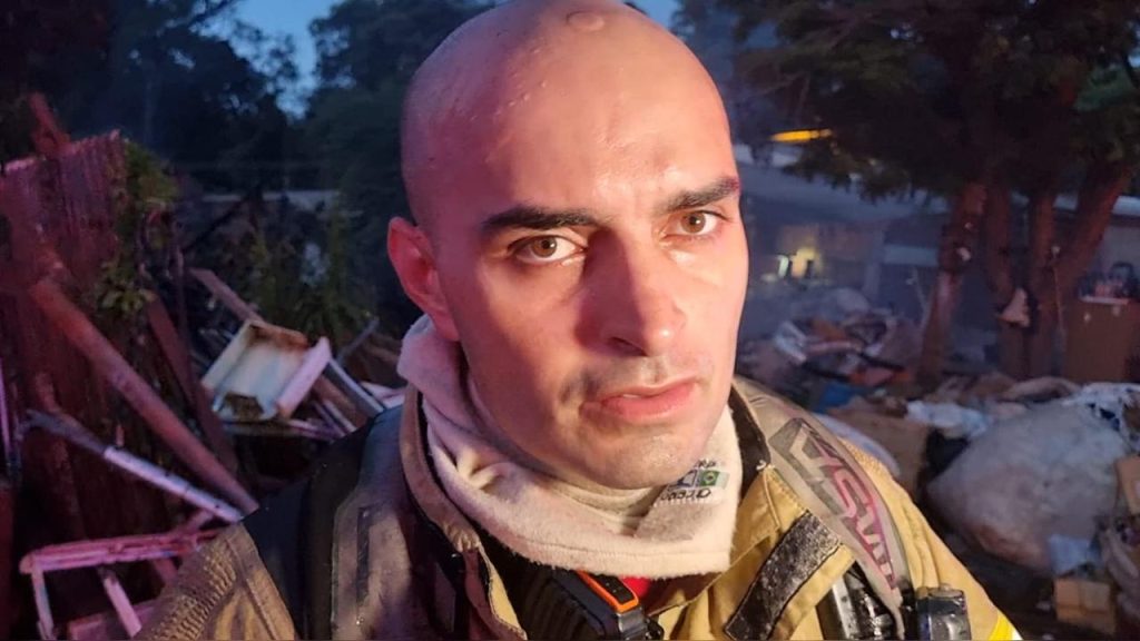 Tenente fala sobre atendimento em local de incêndio que destruiu casa de madeira
