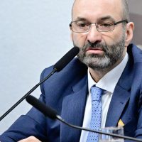 Imagem referente a CPI do Crime: fundador da empresa Reag nega vínculo com PCC