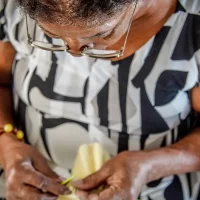 Imagem referente a Três cidades recebem projeto-piloto de atendimento de idosos em casa