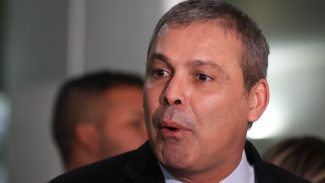 Deputado aciona Justiça contra alta de até 15% na conta de luz no Rio