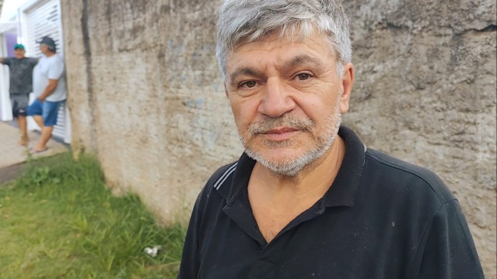 Ciclista atingido por Palio que capotou relata susto após acidente