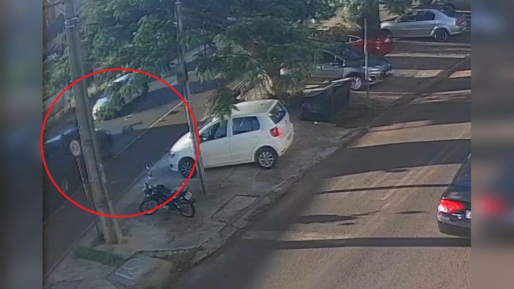 Vídeo mostra momento em que idoso é atropelado na Tito Muffato