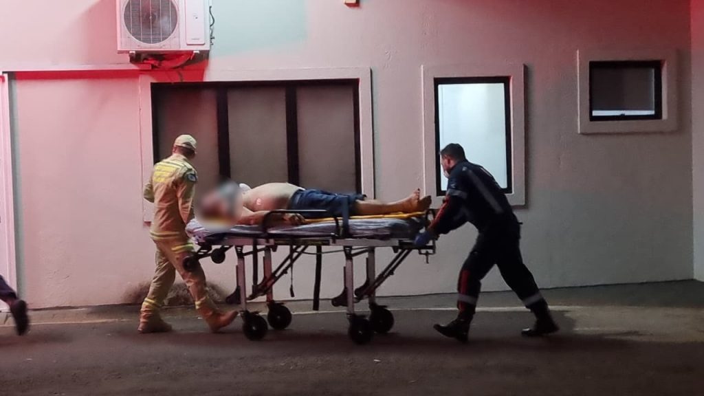 Idoso sofre parada cardiorrespiratória e é socorrido no Bairro Brasília, em Cascavel