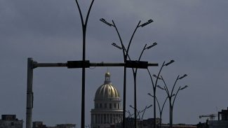 Cuba completa 3 meses sem receber combustível por bloqueio dos EUA