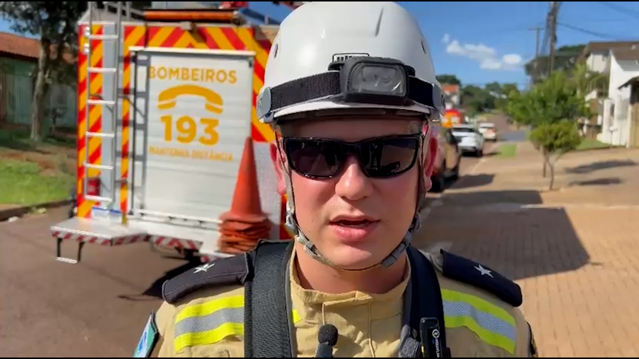 Corpo de Bombeiros afirma que homem estava fazendo manutenção na caixa d'água quando acabou caindo
