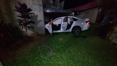 “Suíte 14, banheira de espuma”: Homem com duas mulheres é detido após causar danos em motel