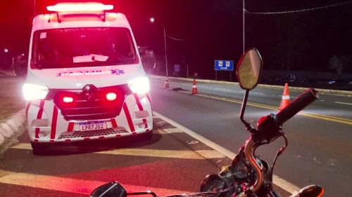 Acidente com animal deixa motociclista ferido na BR-277, em Cascavel Imagem referente a Acidente com animal deixa motociclista ferido na BR-277, em Cascavel