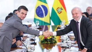 Brasil quer aumentar produção e importação de gás da Bolívia