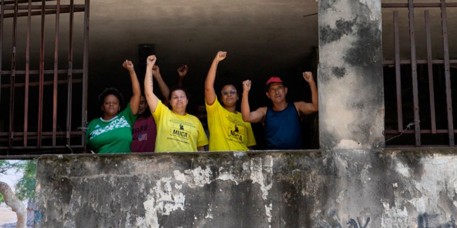 MPF propõe que prédio abandonado do INSS no Rio vire moradia popular Imagem referente a MPF propõe que prédio abandonado do INSS no Rio vire moradia popular