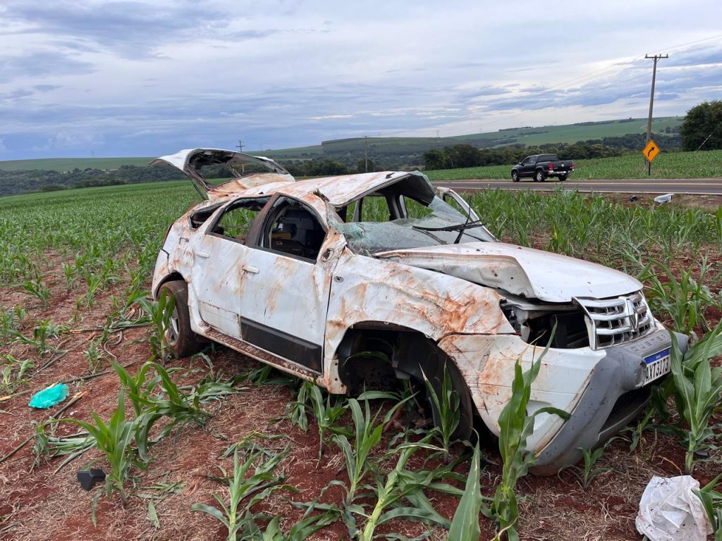 Duas mulheres são socorridas após acidente na PR-585 em São Pedro do Iguaçu