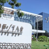 Imagem referente a Defesa de Bolsonaro volta pedir prisão domiciliar por motivos de saúde