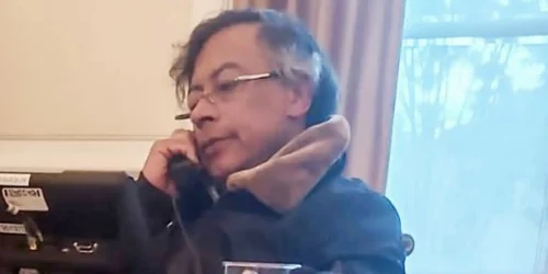 Petro sugere que Equador lançou bombas na Colômbia; Noboa nega ação Petro sugere que Equador lançou bombas na Colômbia; Noboa nega ação