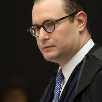 Imagem referente a Zanin condena deputados do PL por cobrar propina para liberar emendas 