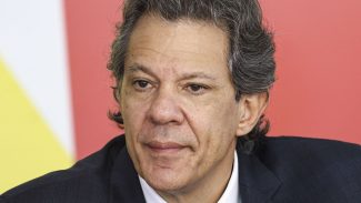Haddad fará proposta aos estados para conter preços dos combustíveis