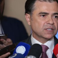 Imagem referente a Diretor da Aneel critica Enel por tentar suspender processo