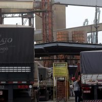 Imagem referente a Governo propõe que estados zerem ICMS do diesel importado