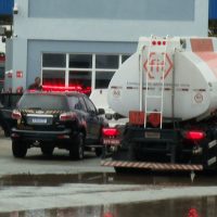 Imagem referente a Governo fiscalizou 1,1 mil postos de combustíveis para evitar abusos