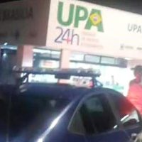 Cenas mostram tensão de quem levou vítima baleada até a UPA Imagem referente a Cenas mostram tensão de quem levou vítima baleada até a UPA