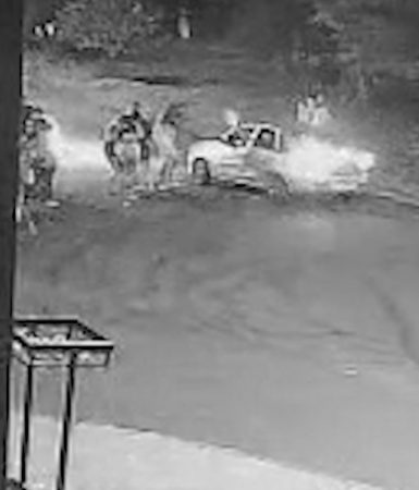 Câmera registra disparos que mataram Janaina Fogaça na Região Norte de Cascavel Imagem referente a Câmera registra disparos que mataram Janaina Fogaça na Região Norte de Cascavel