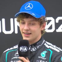 Imagem referente a Antonelli agradece à Mercedes por triunfo na China: 'Eles me ajudaram a realizar o sonho'