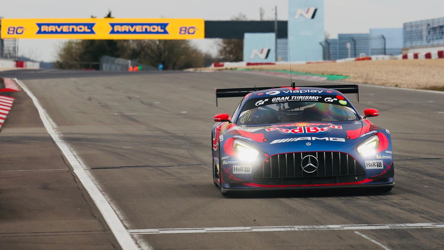 GT3: Max Verstappen vence em Nürburgring, mas é desclassificado após irregularidade com pneus